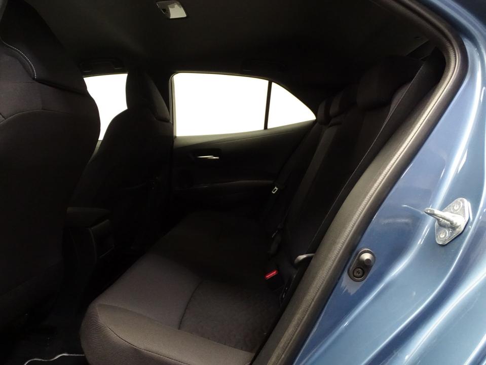 Toyota Corolla 1.8 125H ACTIVE TECH E-CVT