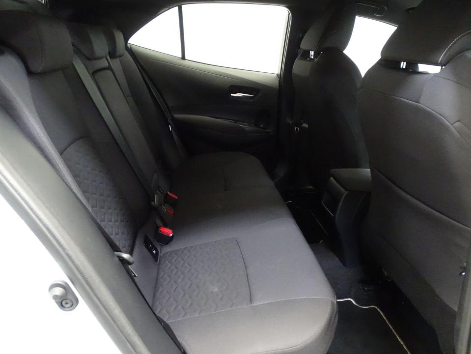 Toyota Corolla 1.8 125H ACTIVE TECH E-CVT