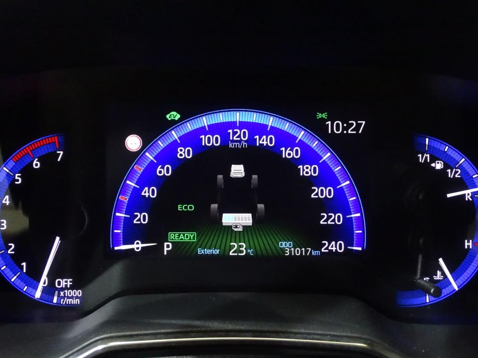 Toyota Corolla 1.8 125H ACTIVE TECH E-CVT