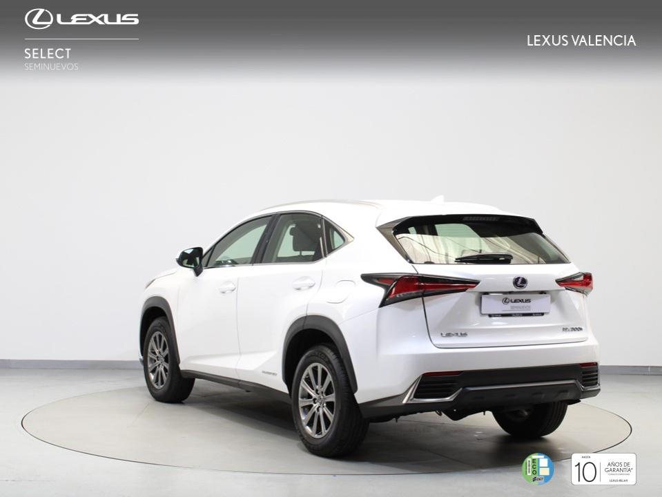 Lexus NX 2.5 300h Business Navigation 2WD
