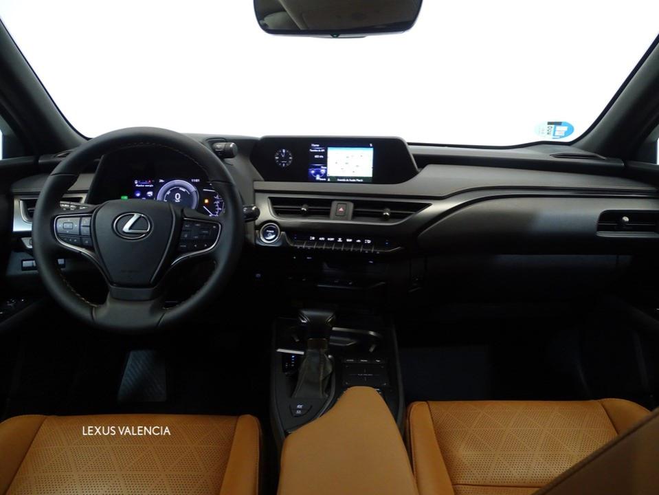 Lexus UX 2.0 250h Executive Navigation