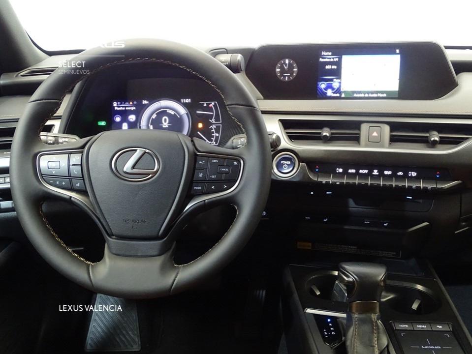 Lexus UX 2.0 250h Executive Navigation