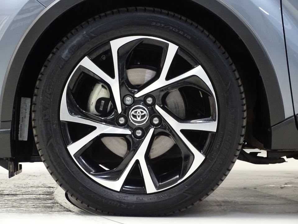 Toyota C-HR 1.8 125H Advance