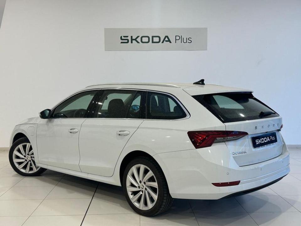 Skoda Octavia Combi 1.4 TSI P-HEV 110kW/150kW DSG Amb