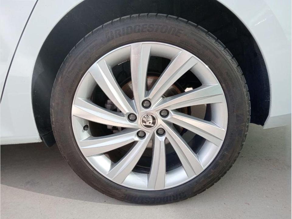 Skoda Octavia Combi 1.4 TSI P-HEV 110kW/150kW DSG Amb