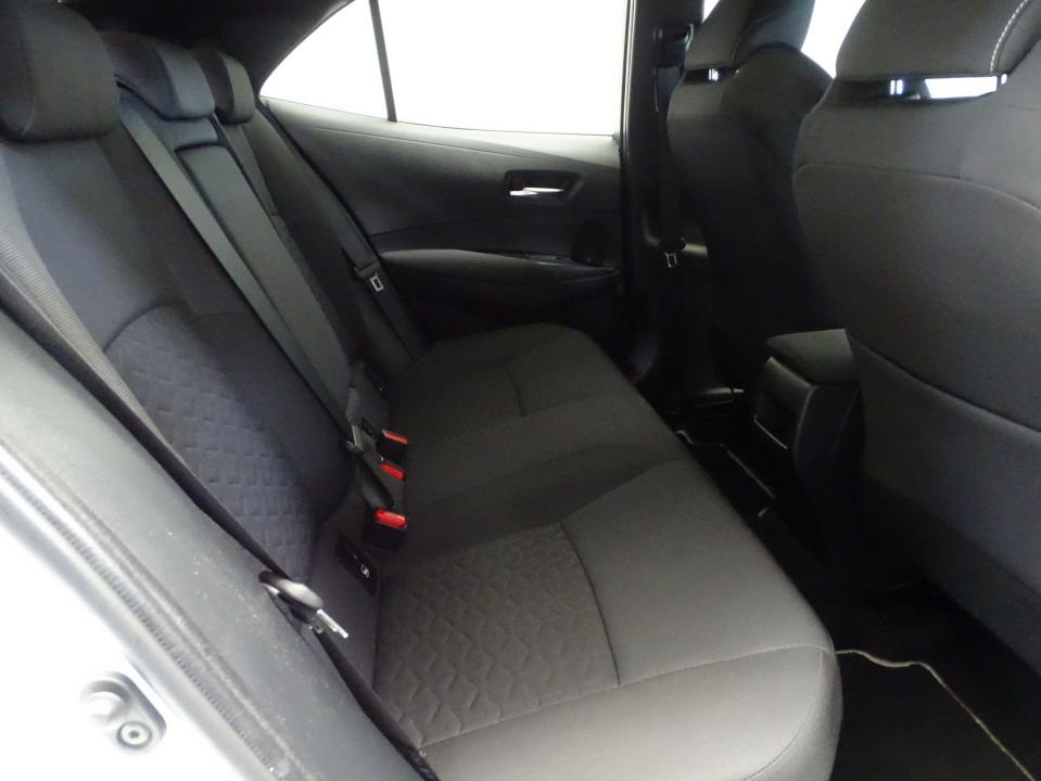 Toyota Corolla 1.8 125H ACTIVE TECH E-CVT