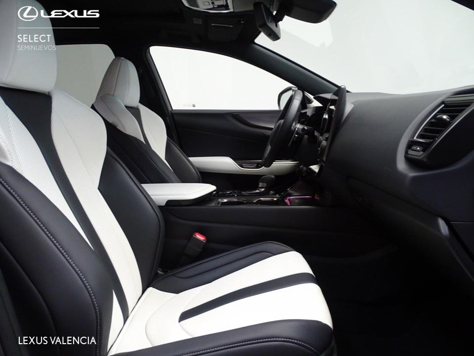 Lexus NX 450h+ F Sport 4WD