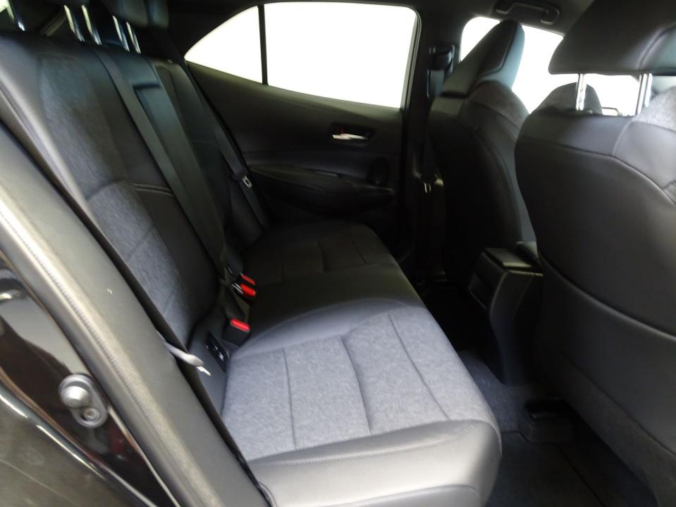 Toyota Corolla 1.8 125H STYLE E-CVT