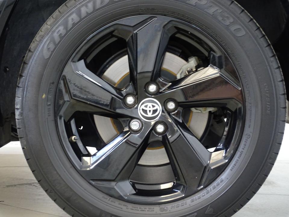 Toyota Rav4 2.5l 220H Feel!