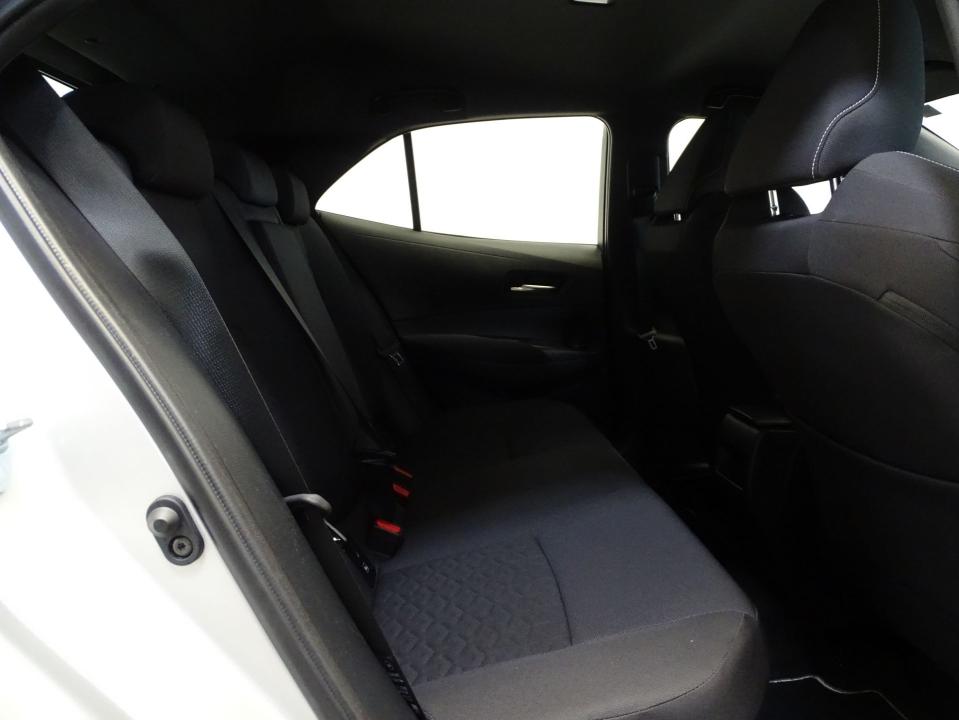 Toyota Corolla 1.8 125H ACTIVE TECH E-CVT