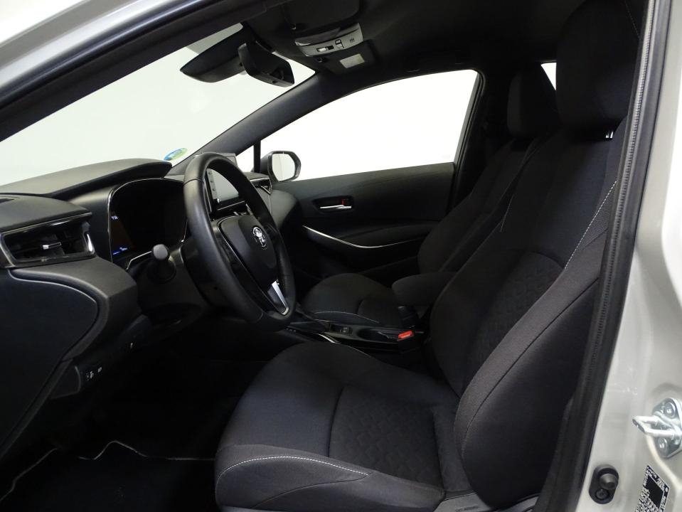 Toyota Corolla 1.8 125H ACTIVE TECH E-CVT