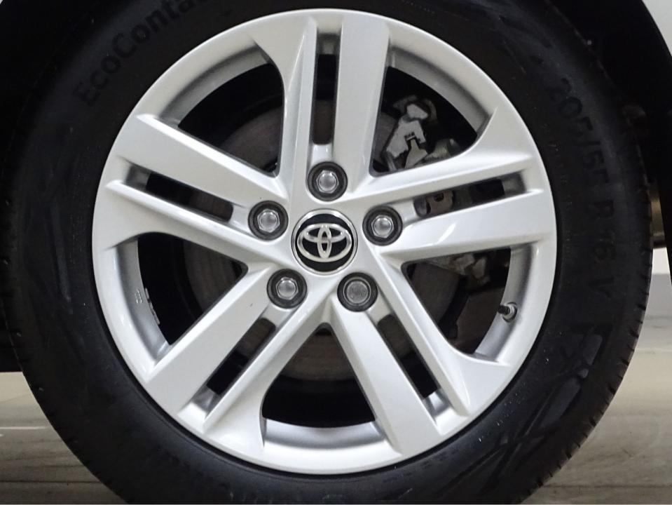 Toyota Corolla 1.8 125H ACTIVE TECH E-CVT