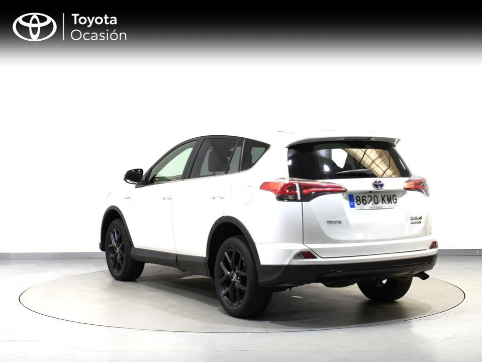 Toyota Rav4 2.5l hybrid 2WD Feel!
