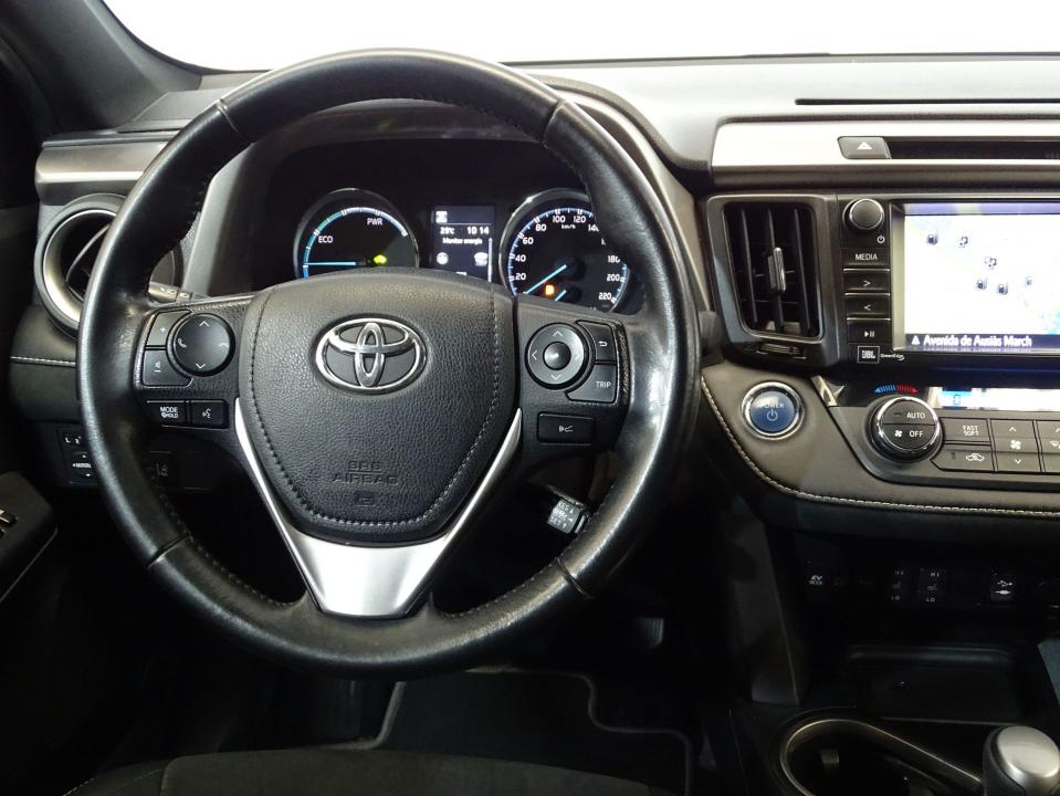 Toyota Rav4 2.5l hybrid 2WD Feel!
