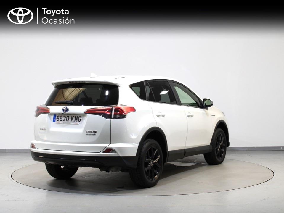 Toyota Rav4 2.5l hybrid 2WD Feel!