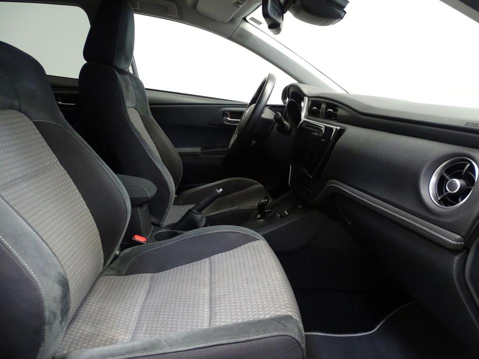 Toyota Auris 1.8 140H Hybrid Feel! Edition