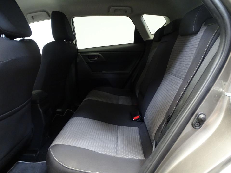 Toyota Auris 1.8 140H Hybrid Feel! Edition
