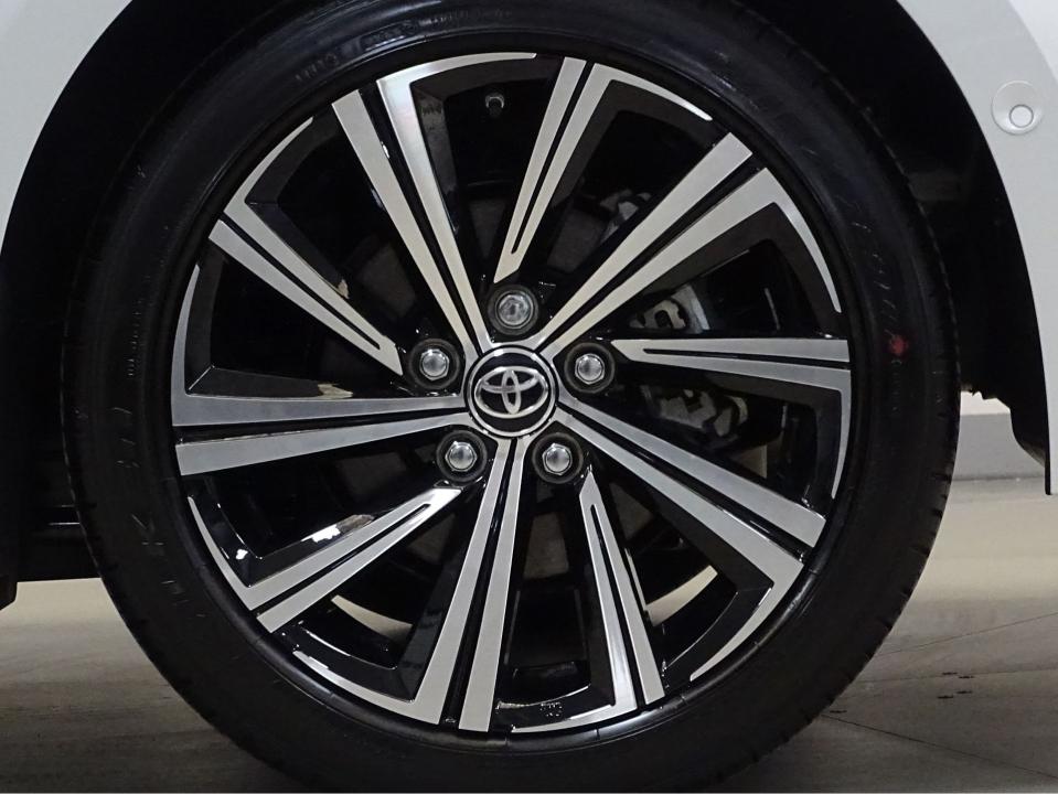 Toyota Corolla 1.8 125H STYLE E-CVT TOURING SPORT