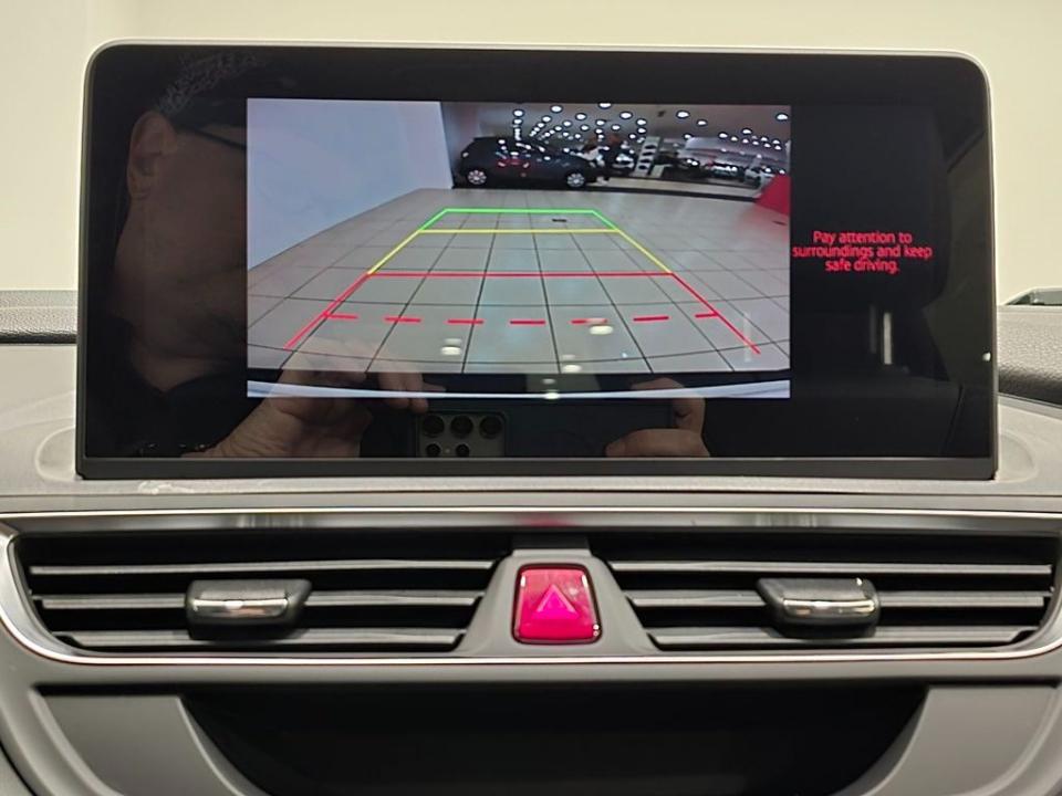 imagen swiper vehículo 16