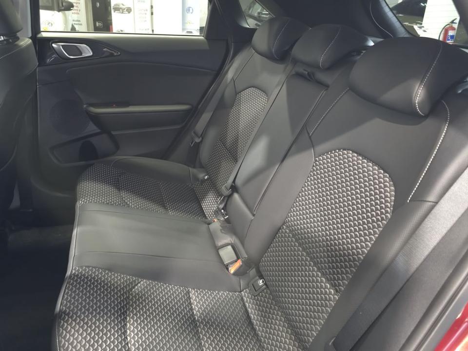 imagen swiper vehículo 13