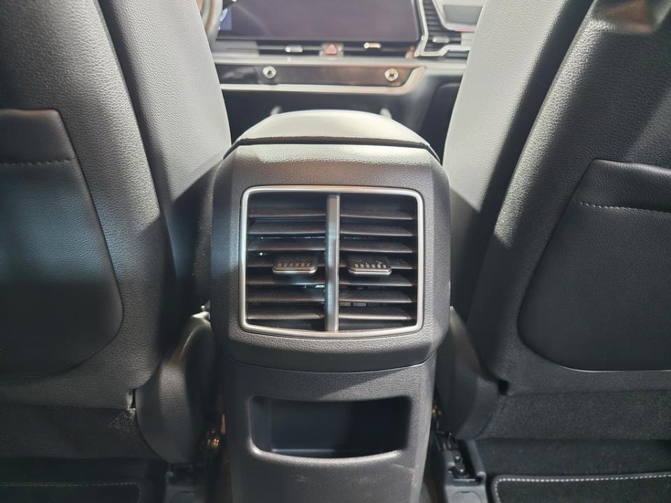 imagen swiper vehículo 16