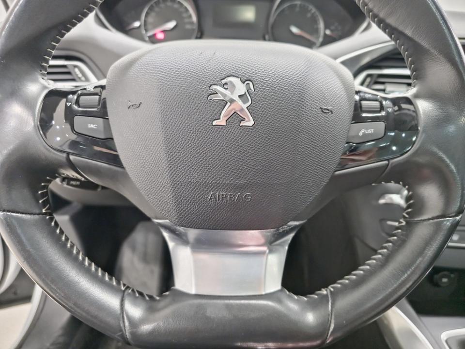 imagen swiper vehículo 18