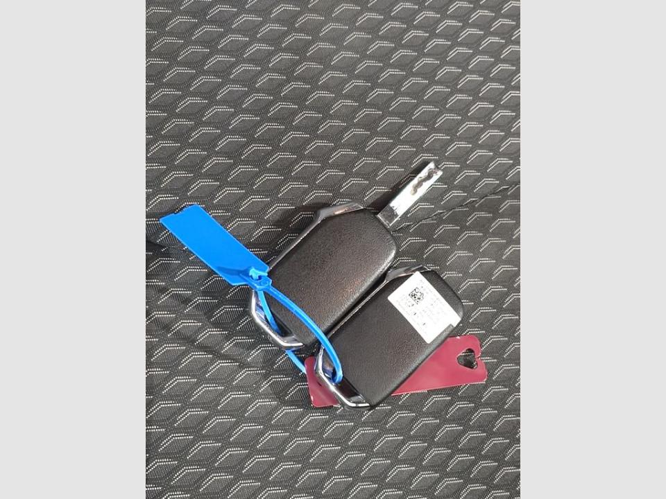 imagen swiper vehículo 14