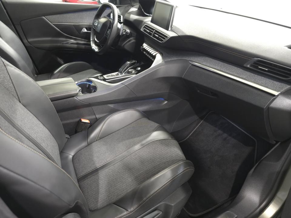 imagen swiper vehículo 7