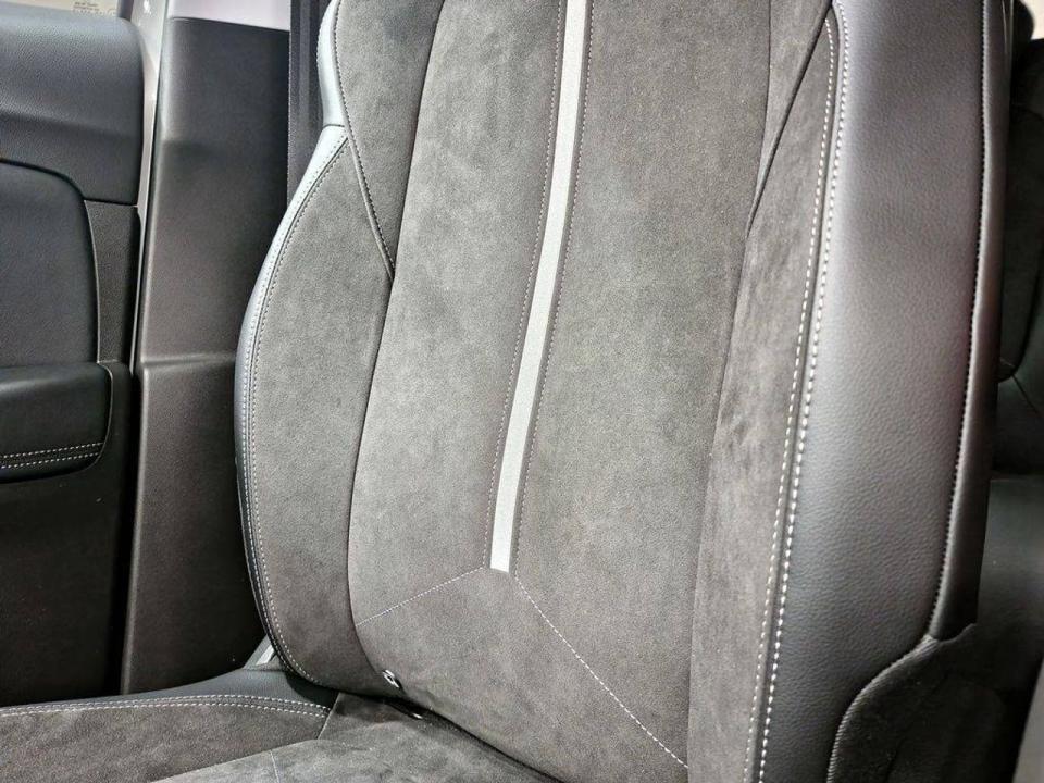 imagen swiper vehículo 22