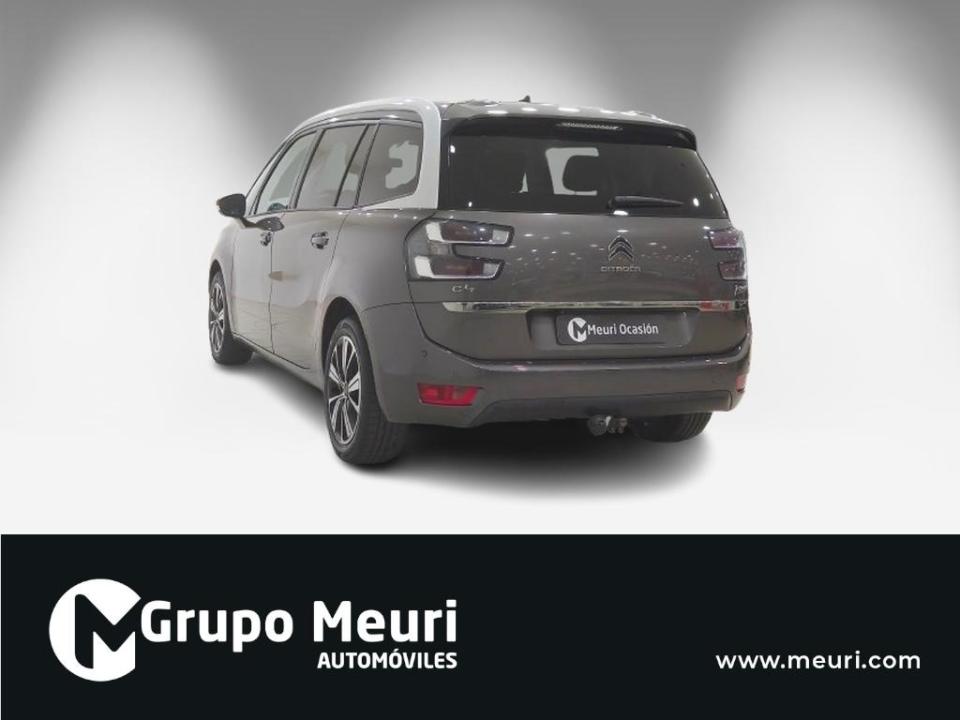 imagen swiper vehículo 3