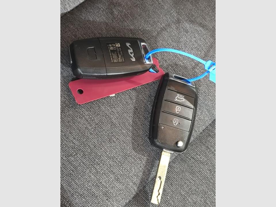 imagen swiper vehículo 12