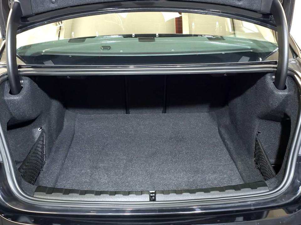 imagen swiper vehículo 5