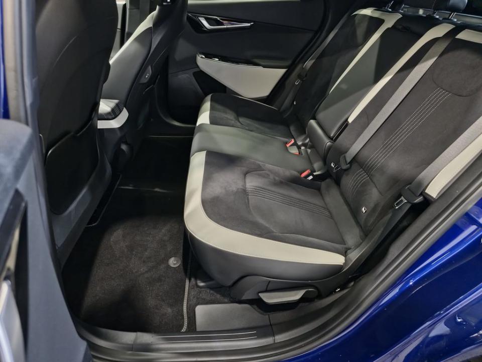 imagen swiper vehículo 21