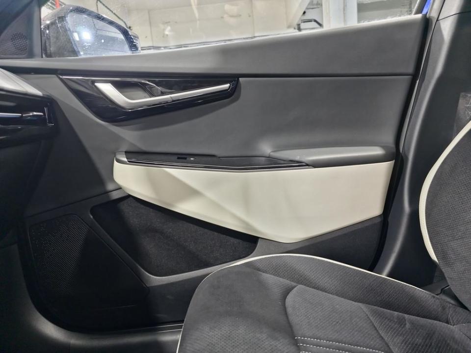 imagen swiper vehículo 57