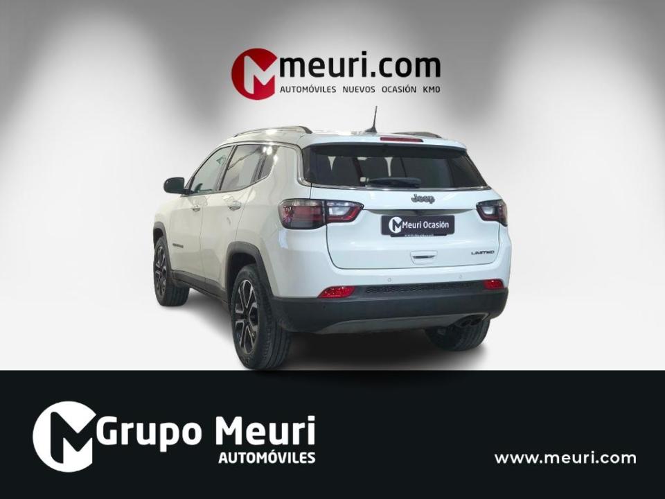 imagen swiper vehículo 3