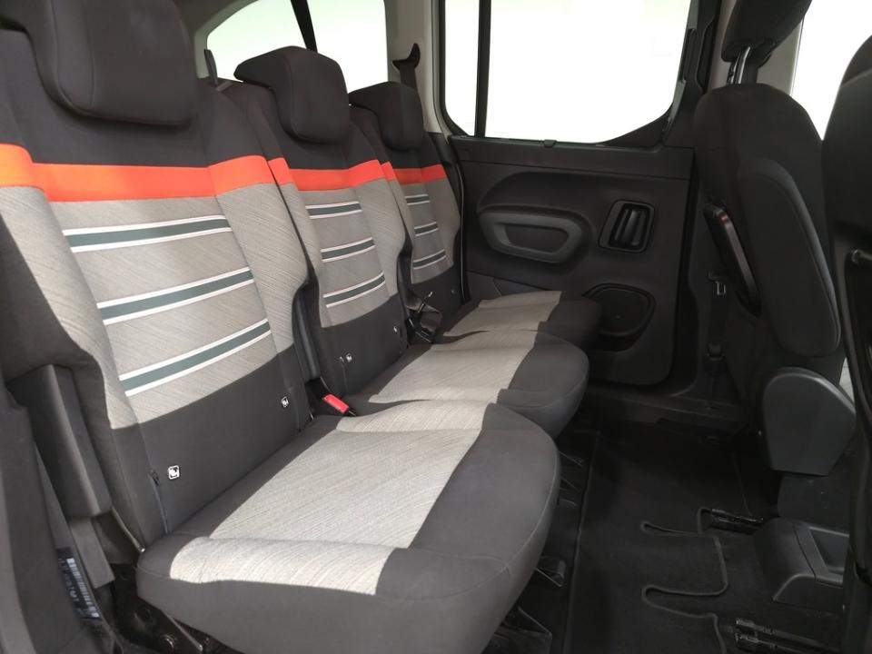 imagen swiper vehículo 8