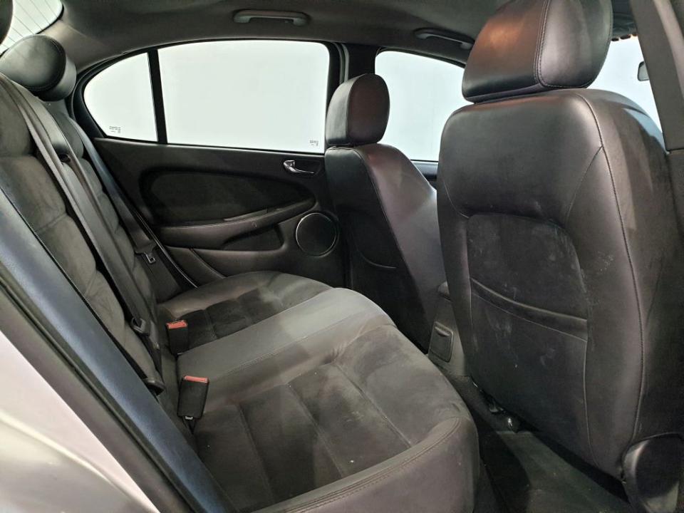 imagen swiper vehículo 11