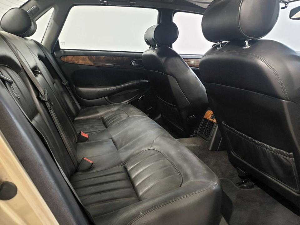 imagen swiper vehículo 11