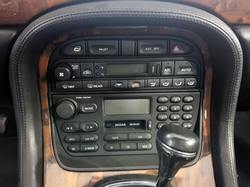 imagen swiper vehículo 17