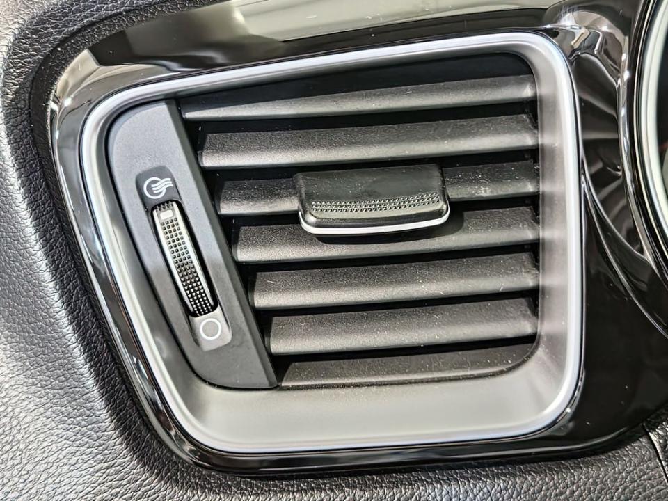 imagen swiper vehículo 6