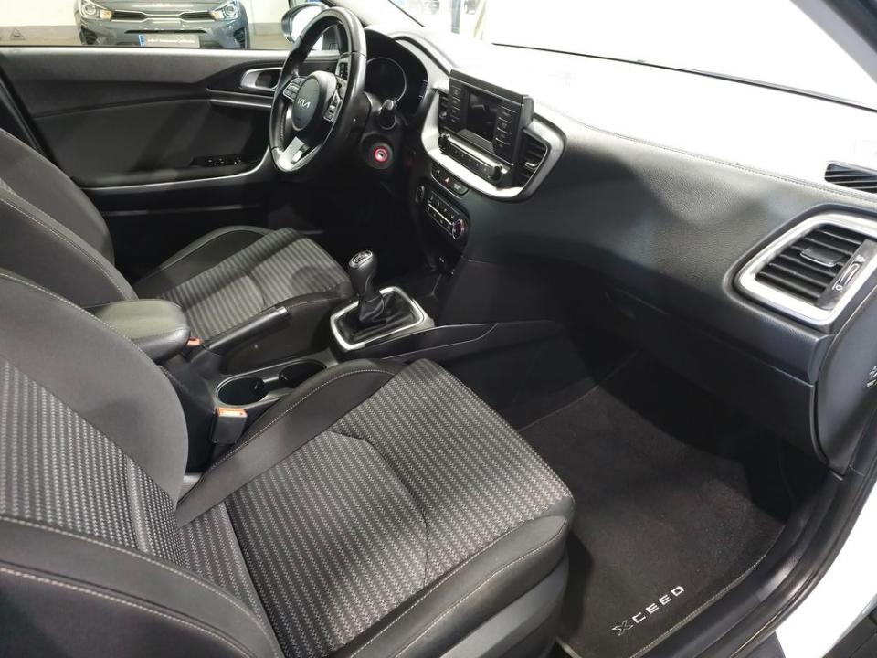 imagen swiper vehículo 17