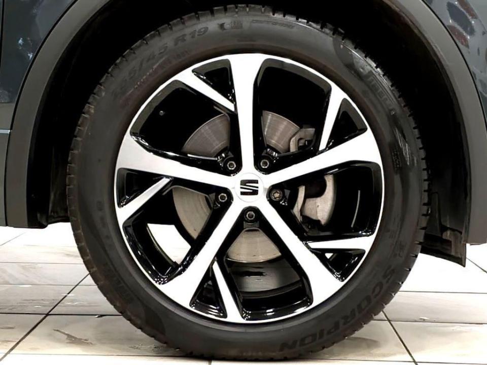 imagen swiper vehículo 9