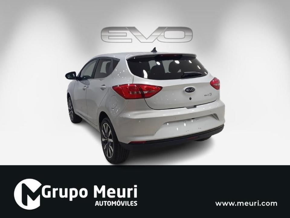 imagen swiper vehículo 3