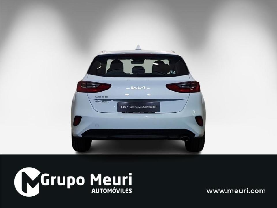 imagen swiper vehículo 7