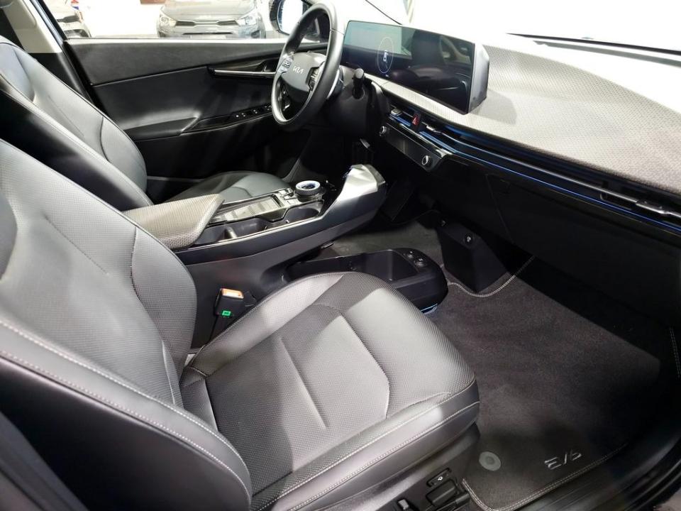 imagen swiper vehículo 17