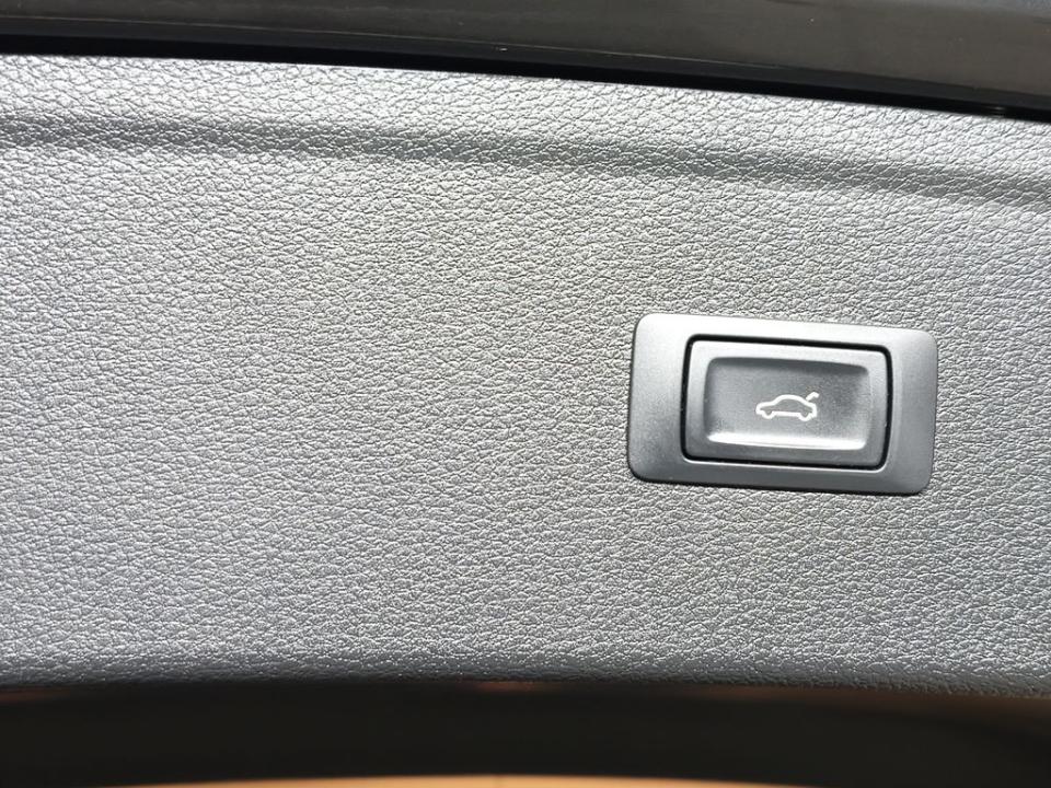 imagen swiper vehículo 13