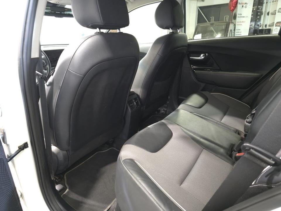 imagen swiper vehículo 6