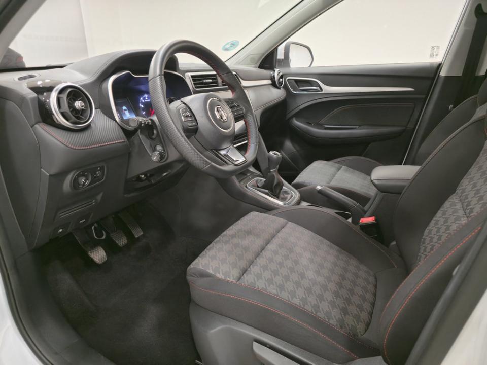 imagen swiper vehículo 4