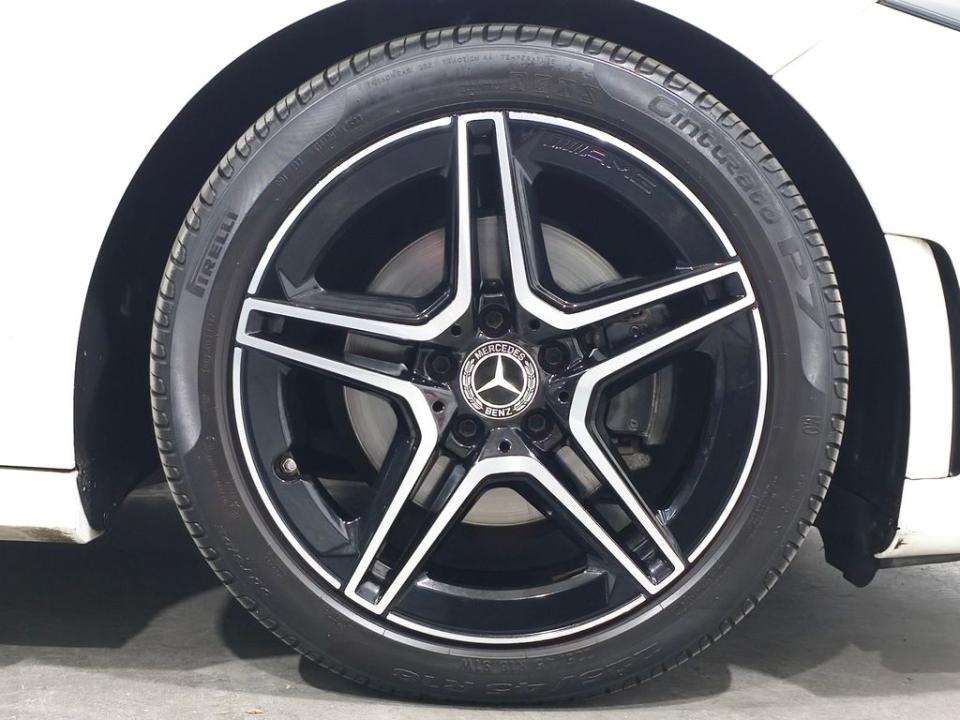 imagen swiper vehículo 4