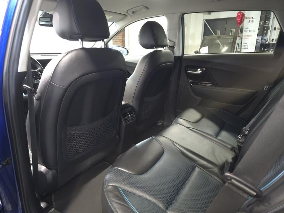 imagen swiper vehículo 6